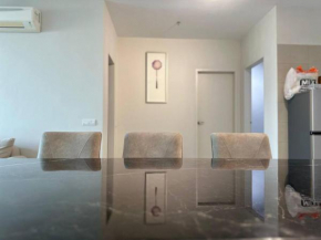 Melaka Homestay/3Bedroom/up to 12pax/Wi-Fi